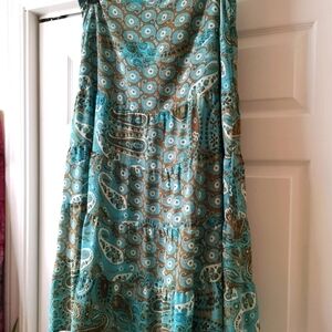 Beautiful tiered print skirt